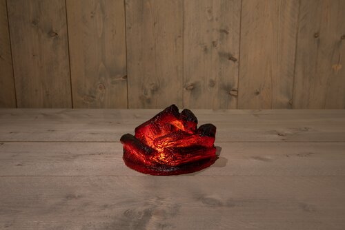 Anna's Collection B.O.T. KAMPVUUR 1X12LED 20X20X12CM MET 6/18U TIMER 3XAA / GESCHIKT VOOR BUITEN