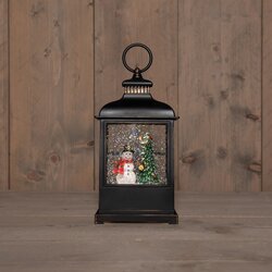 Anna's Collection LANTAARN SNEEUWPOP IN GLITTERWATER OP 3AA BATTERIJ MET DC AANSLUITING 27X12.5CM WA