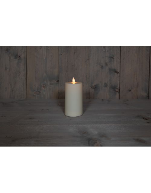 Anna's Collection B.O.T. Buitenkaars Bewegende Vlam 8X16Cm Ivoor 2Xc (500H) 6/18U Timer