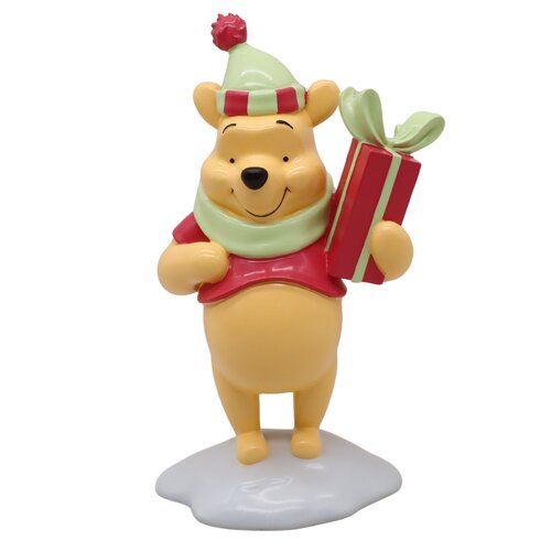 Disney 3D seasonal statue Winnie the Pooh