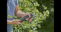Gardena snoeischaar assistcut accu - afbeelding 8