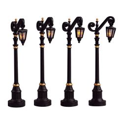 Lemax Colonial Street Lamp, Set Van 4, B/O (4.5V)
