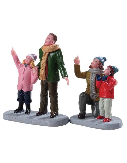 Lemax People Admiring Fireworks, Set Of 2 - afbeelding 1