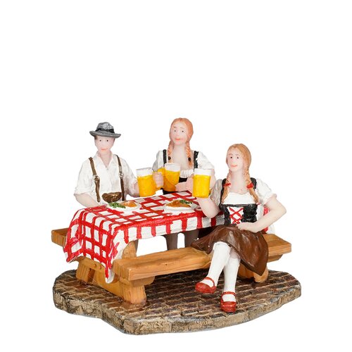 Luville Eating schnitzels - l7,5xb8xh6cm