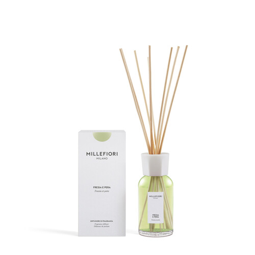 MM Milano Reed Diffuser 250 ml Fresia e Pera